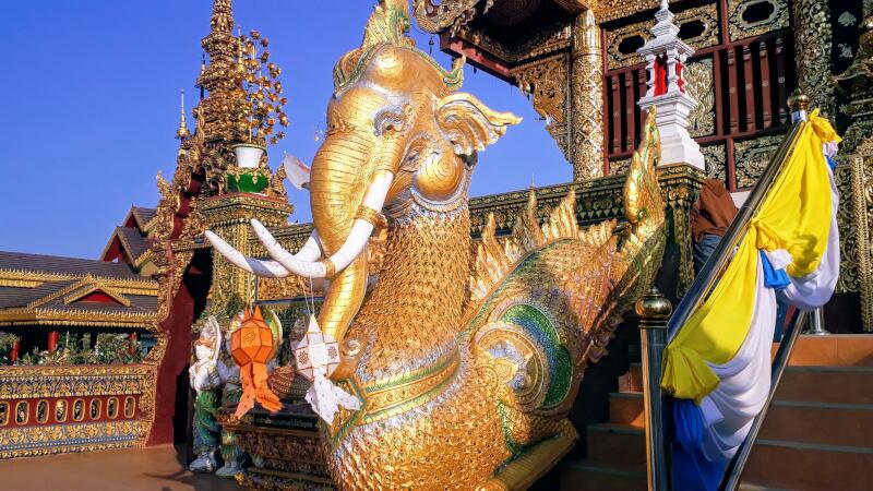 Wat Saeng Kaew Phothiyan - Naga with Elephant Head