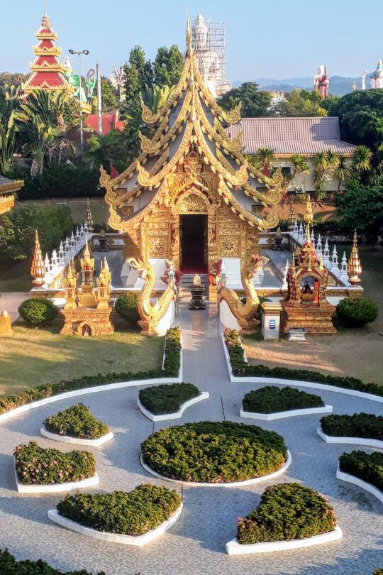 Wat Saeng Kaew Phothiyan - Temple Garden