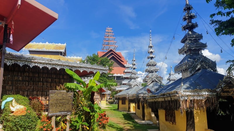 Wat Phu Sama Temple