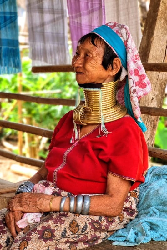 Longneck Lady in Huay Pu Keng