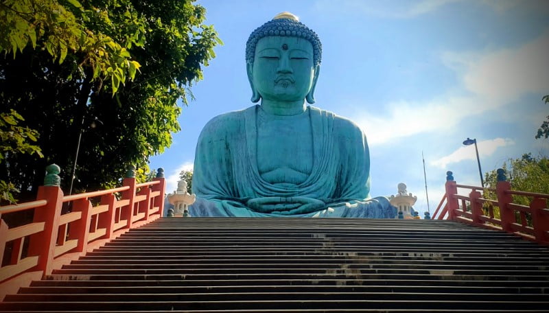 Buddha statue at Doi Phra Chan Temple