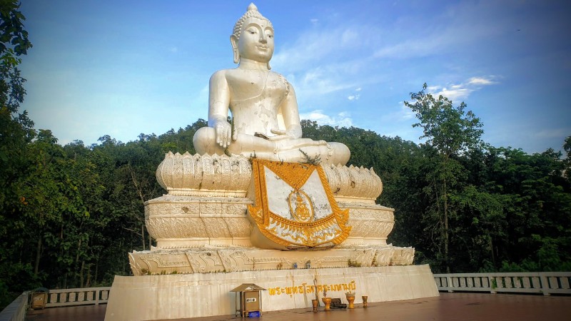 Mae Yen Temple